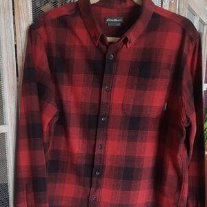 Eddie Bauer Men's Black and Red Checkered Long Sleeve Shirt Size XL